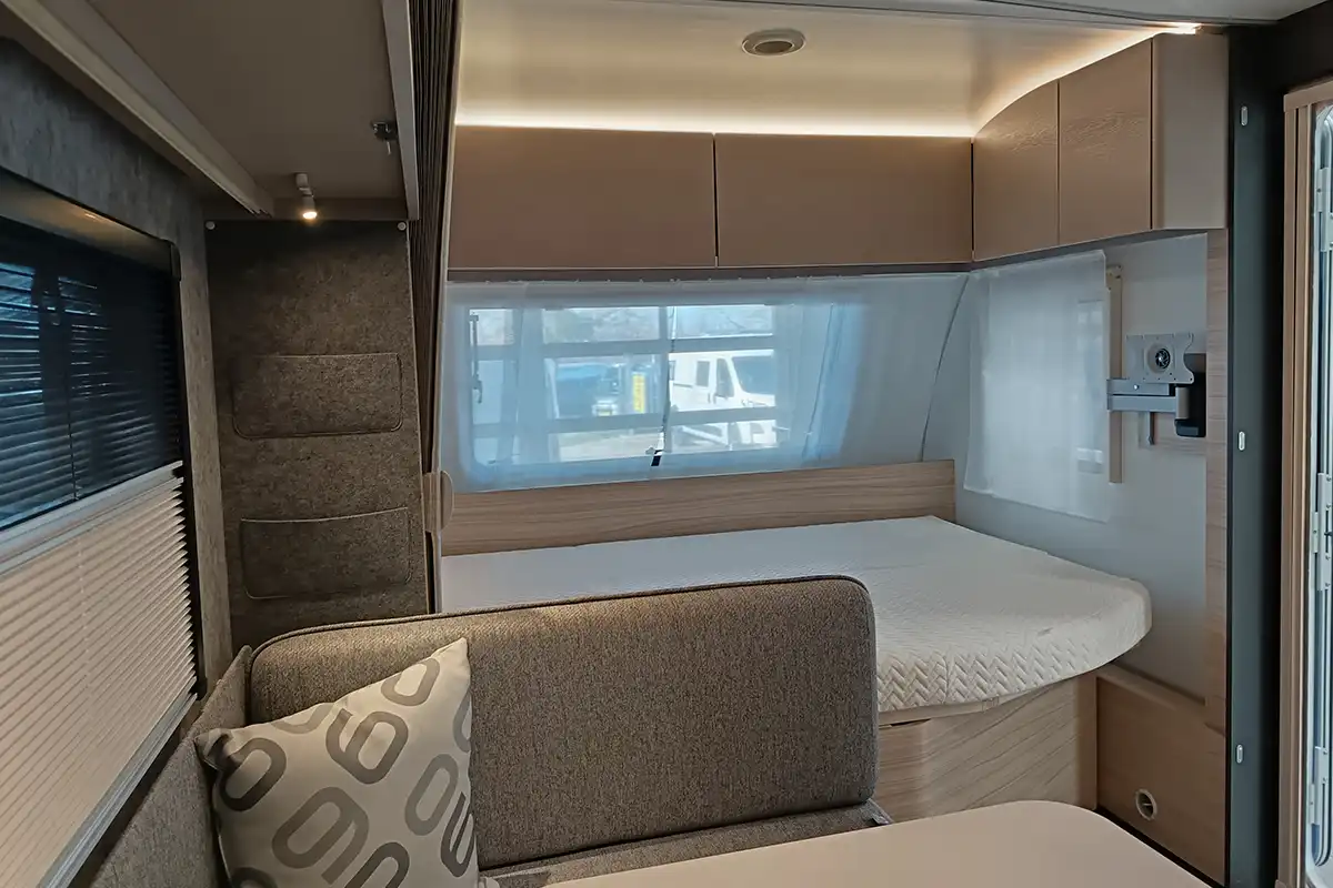 Adria Action 391 LH Sports Innenraum