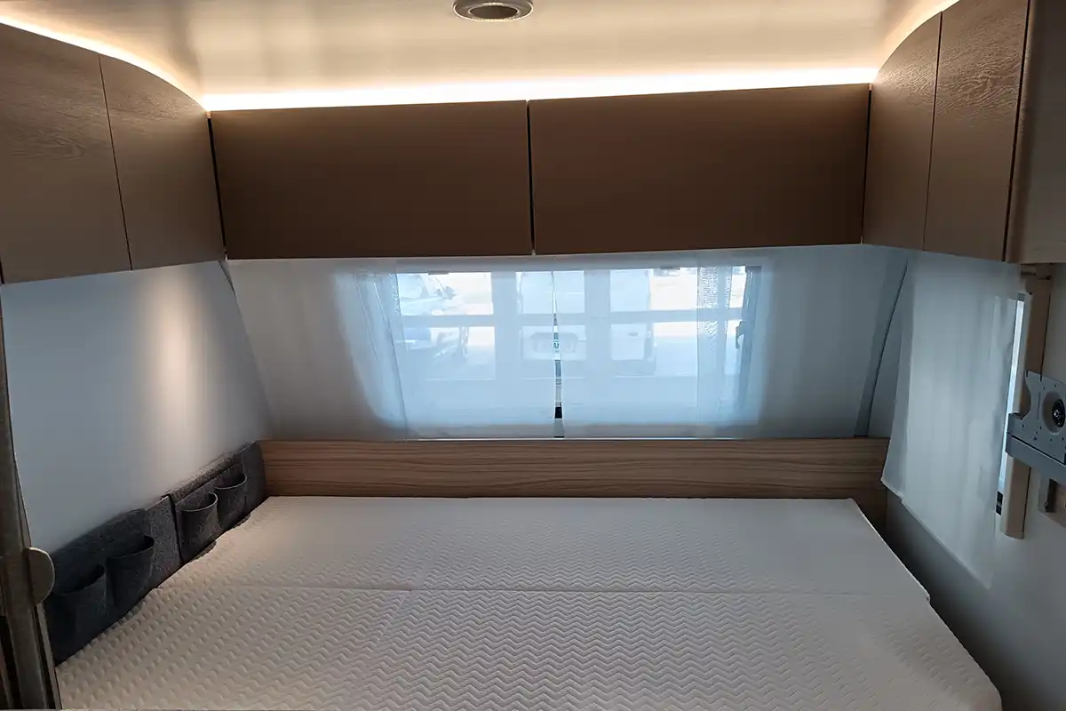 Adria Action 391 LH Sports Innenraum